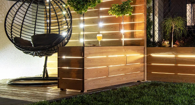 Jak dobrać oświetlenie na taras — funkcjonalność i klimat