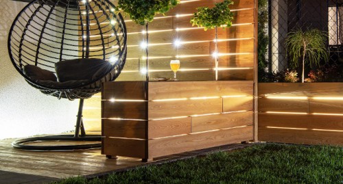 Jak dobrać oświetlenie na taras — funkcjonalność i klimat